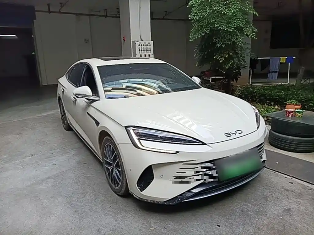 BYD Seal 07 DM-i — фото 4