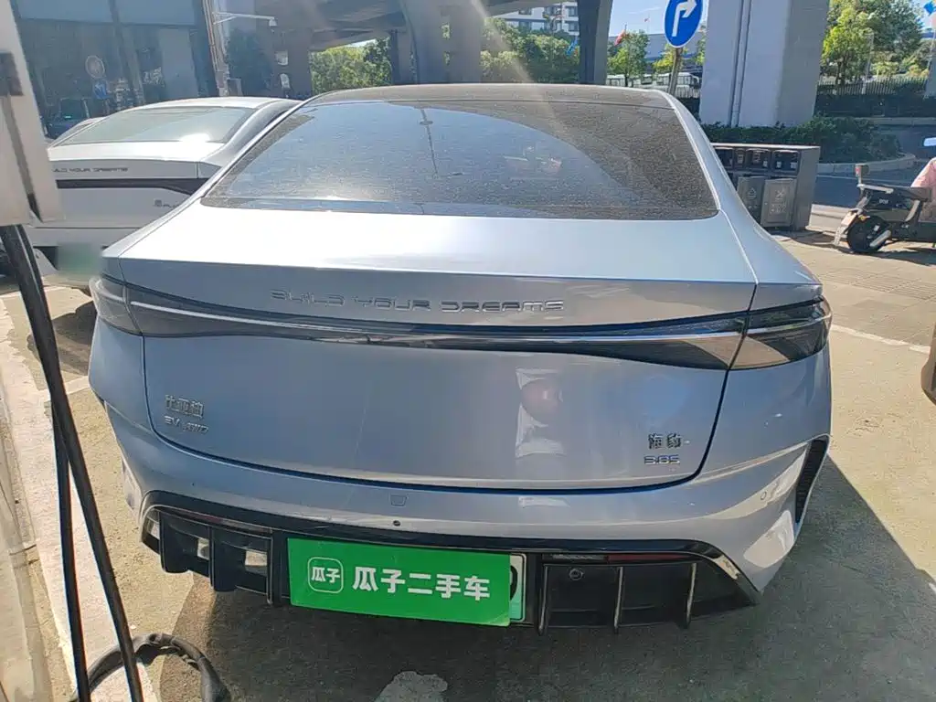 BYD Seal — фото 6