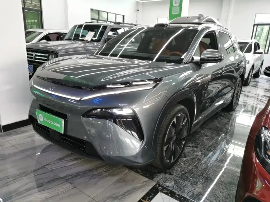 BYD Tang L — фото 2