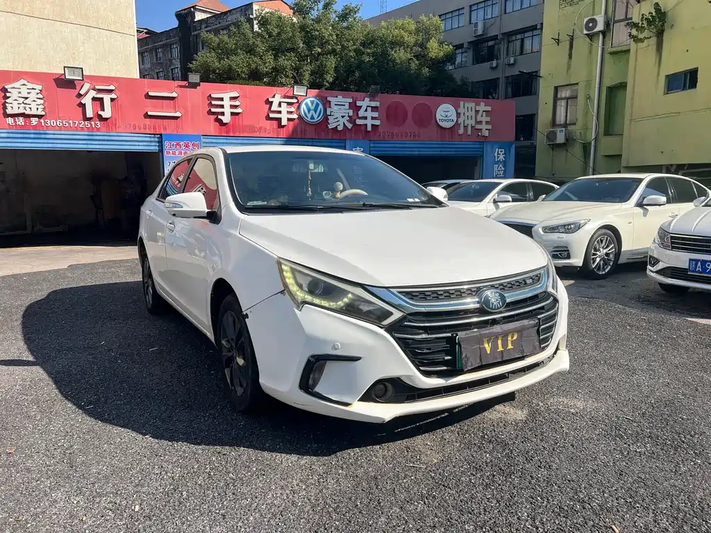 BYD Qin NEV — фото 3
