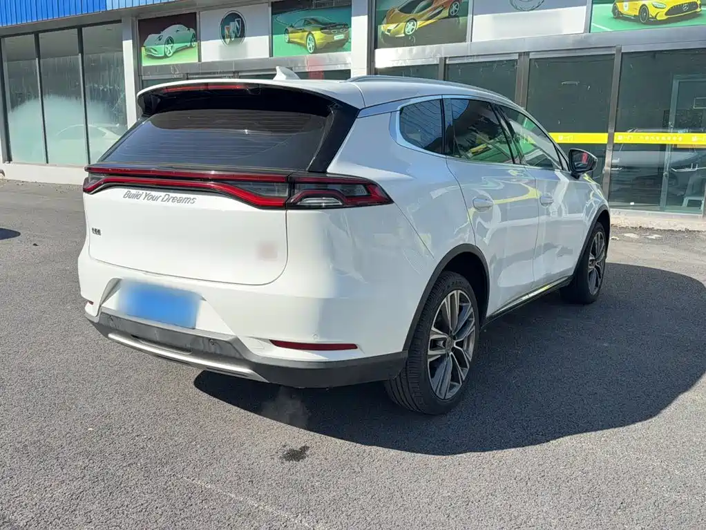 BYD Tang — фото 10