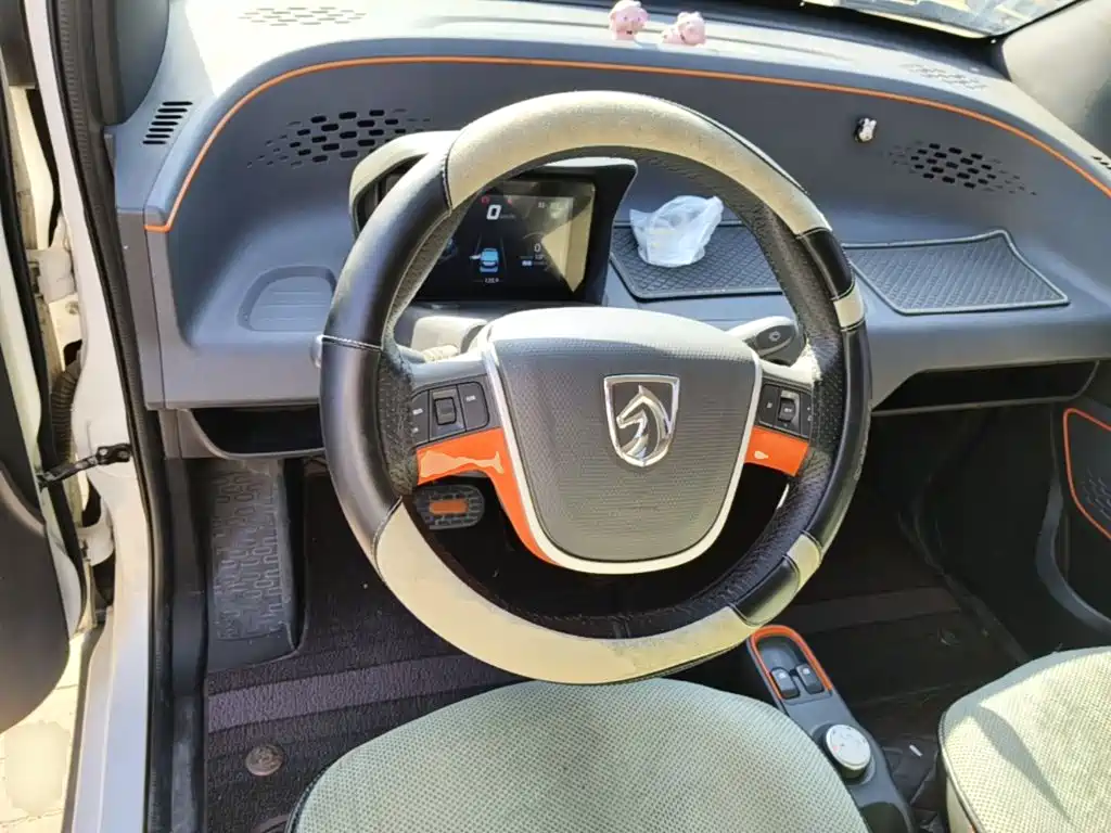 Baojun E100 — фото 11