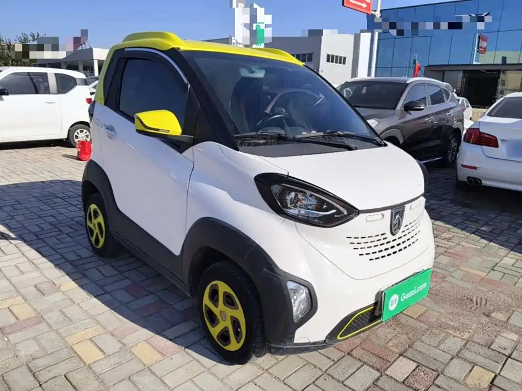 Baojun E100 — фото 4