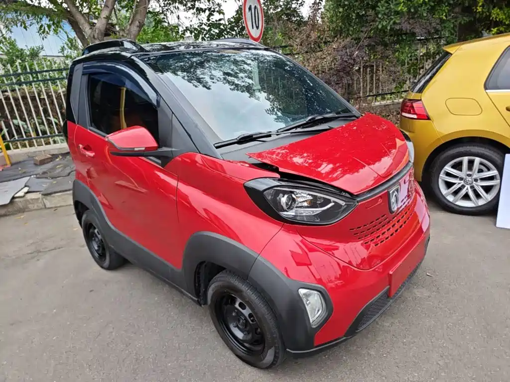 Baojun E100 — фото 4