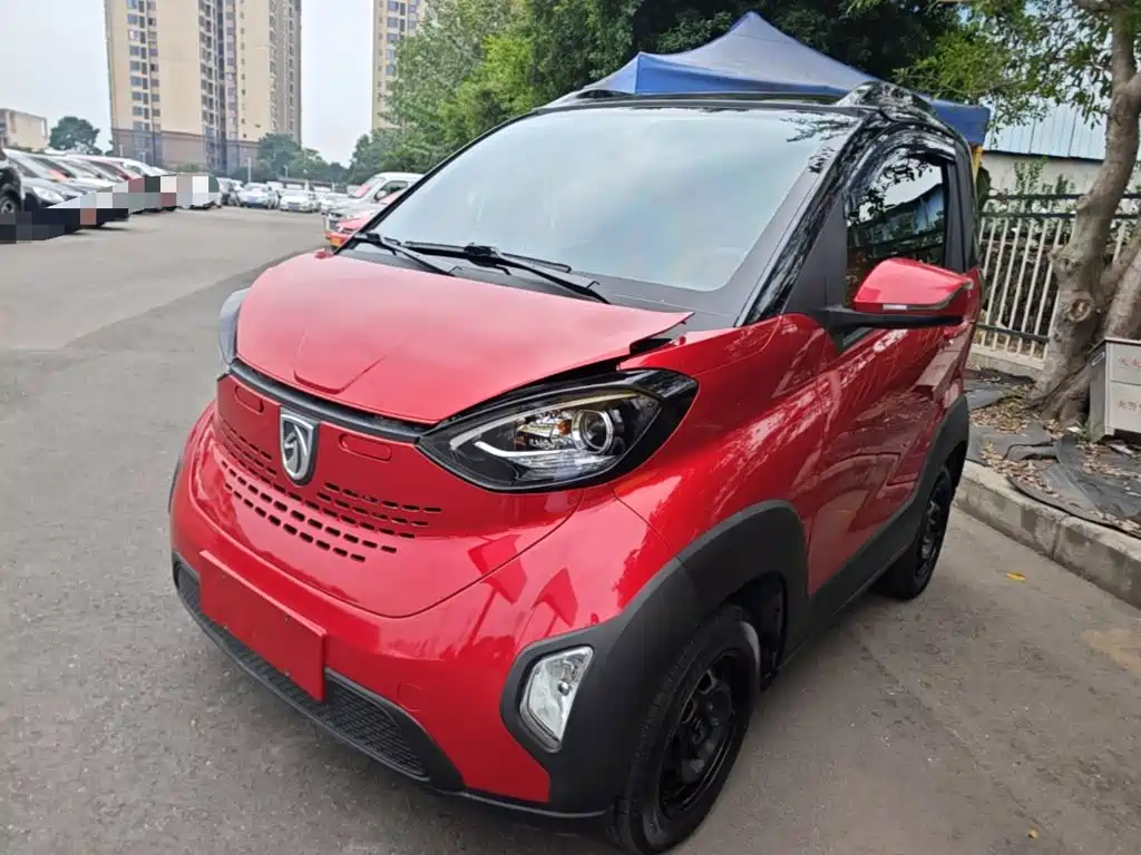 Baojun E100