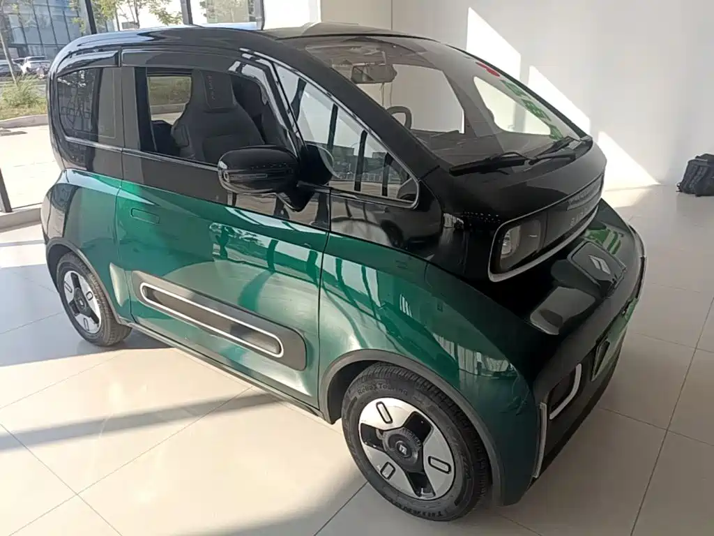 Baojun KiWi EV — фото 4
