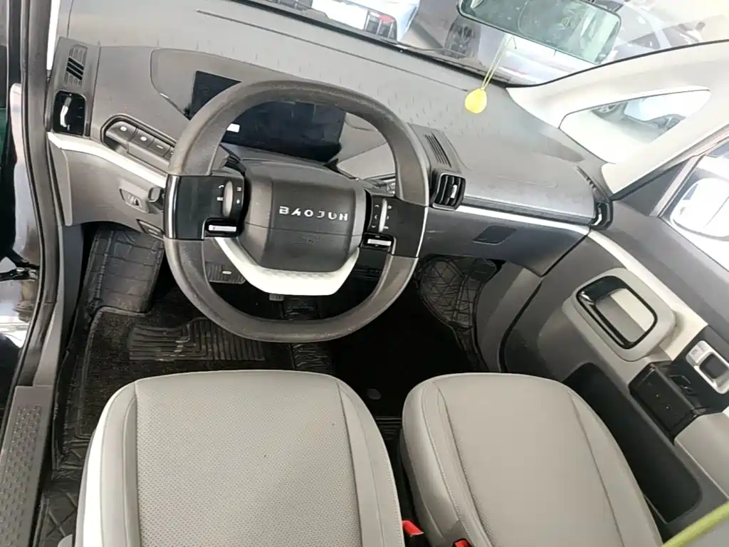 Baojun KiWi EV — фото 10