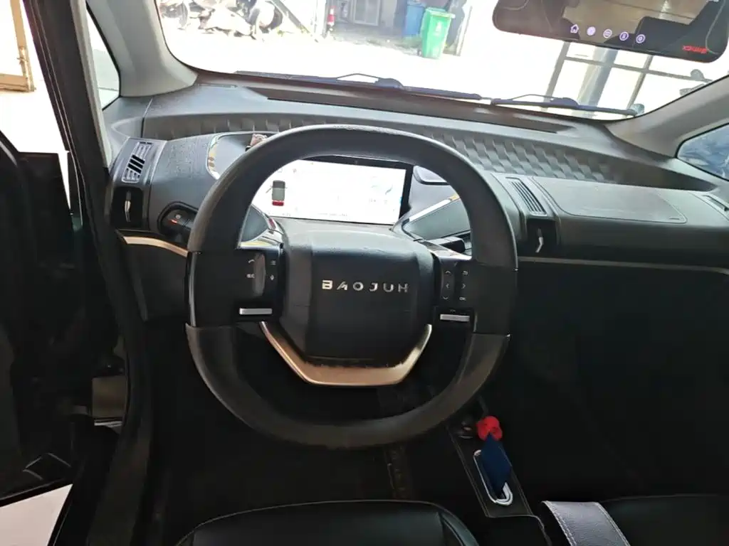 Baojun KiWi EV — фото 11