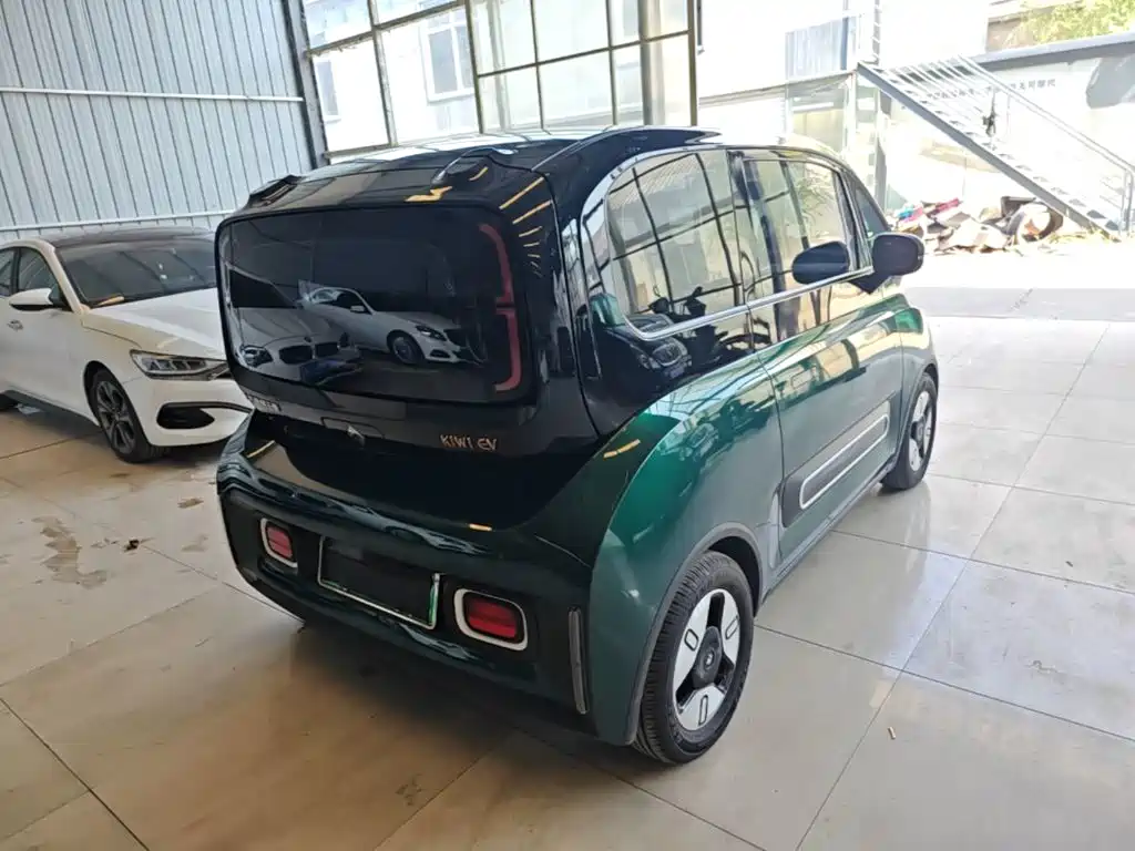 Baojun KiWi EV — фото 7