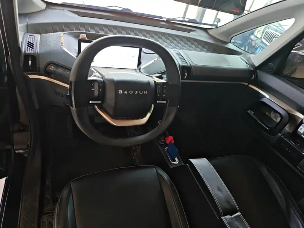 Baojun KiWi EV — фото 10