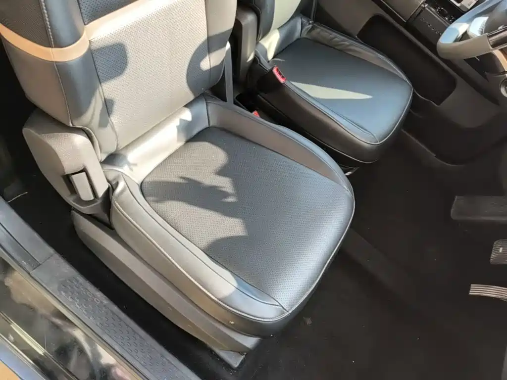 Baojun KiWi EV — фото 25