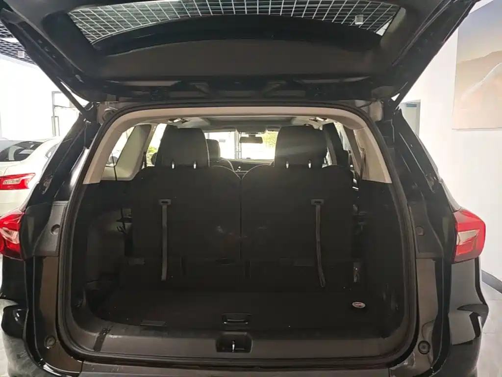 Buick Enclave — фото 19