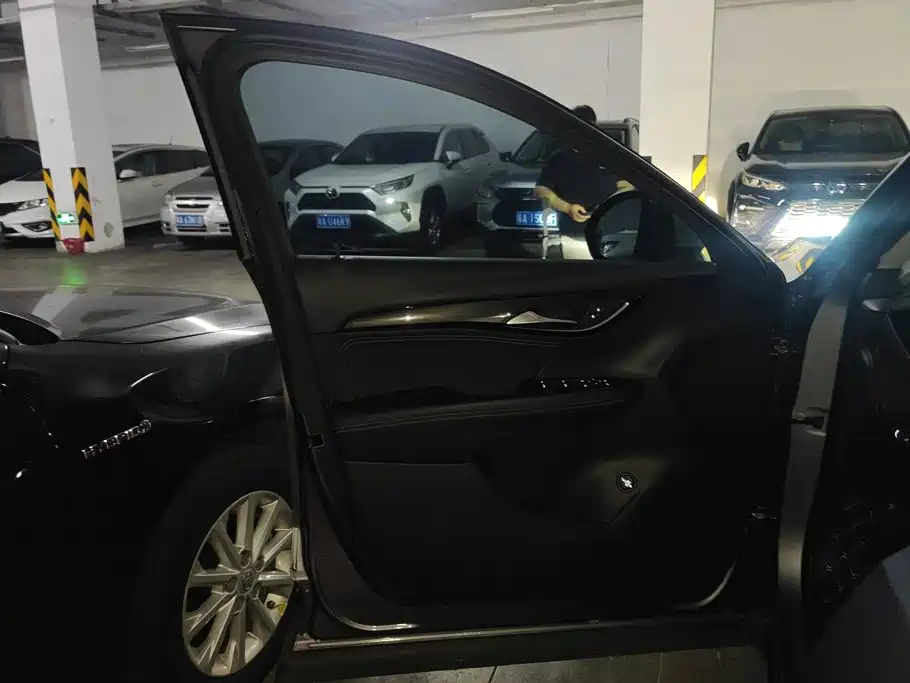 Buick Envision Plus — фото 7
