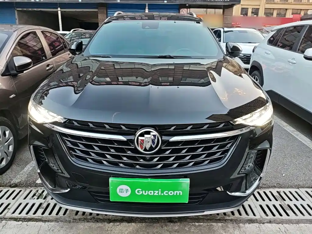 Buick Envision Plus — фото 3