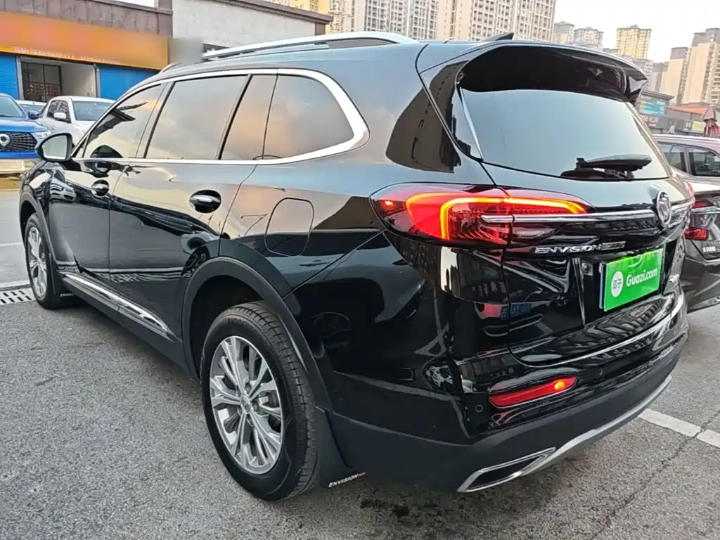 Buick Envision Plus — фото 5