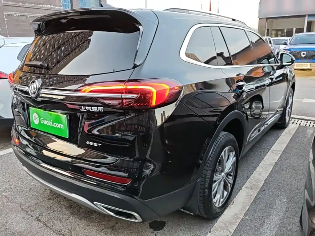 Buick Envision Plus — фото 7