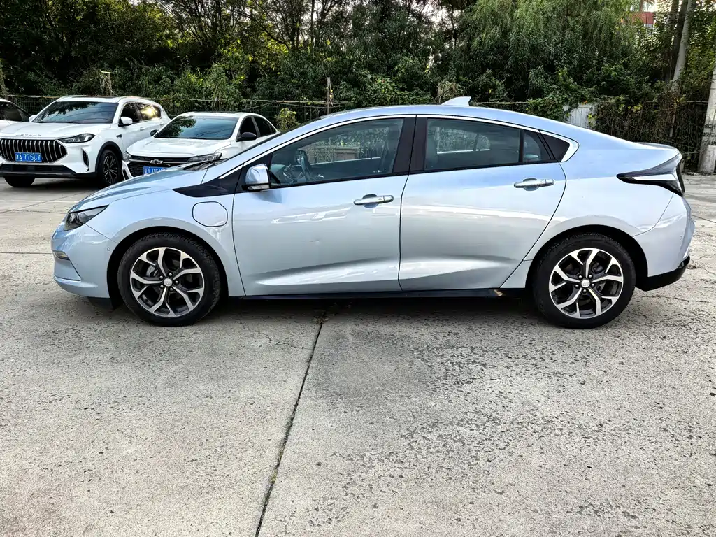 Buick Velite 5 — фото 4