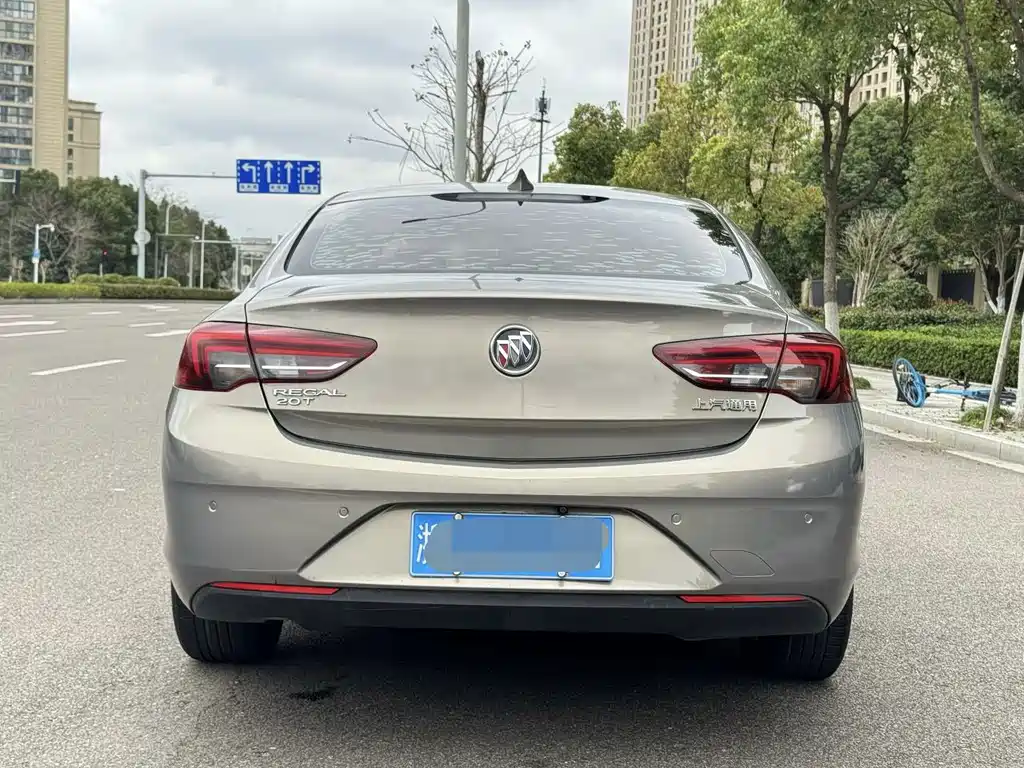 Buick Regal — фото 5