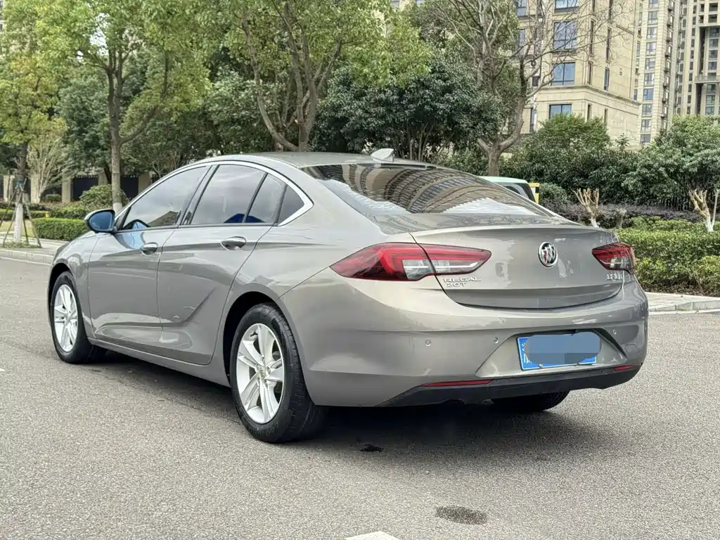 Buick Regal — фото 6