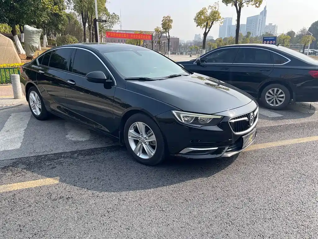 Buick Regal — фото 3