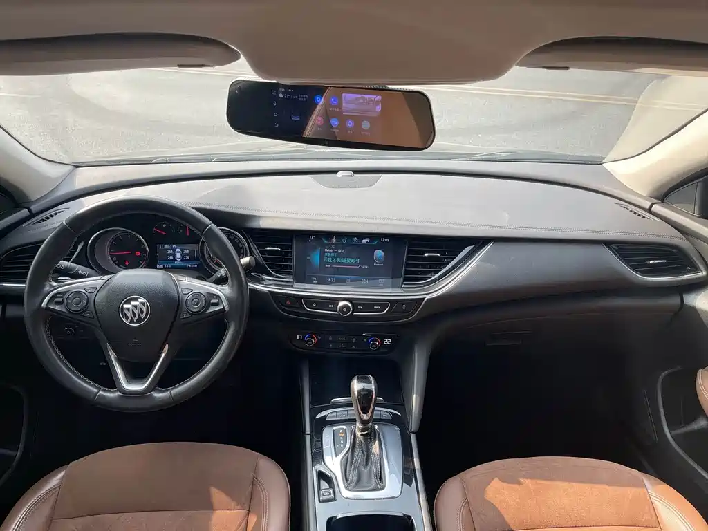 Buick Regal — фото 8