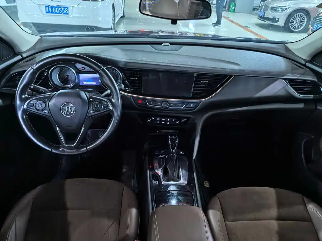 Buick Regal — фото 6