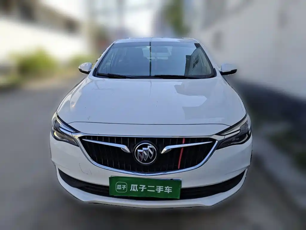 Buick Excelle — фото 2