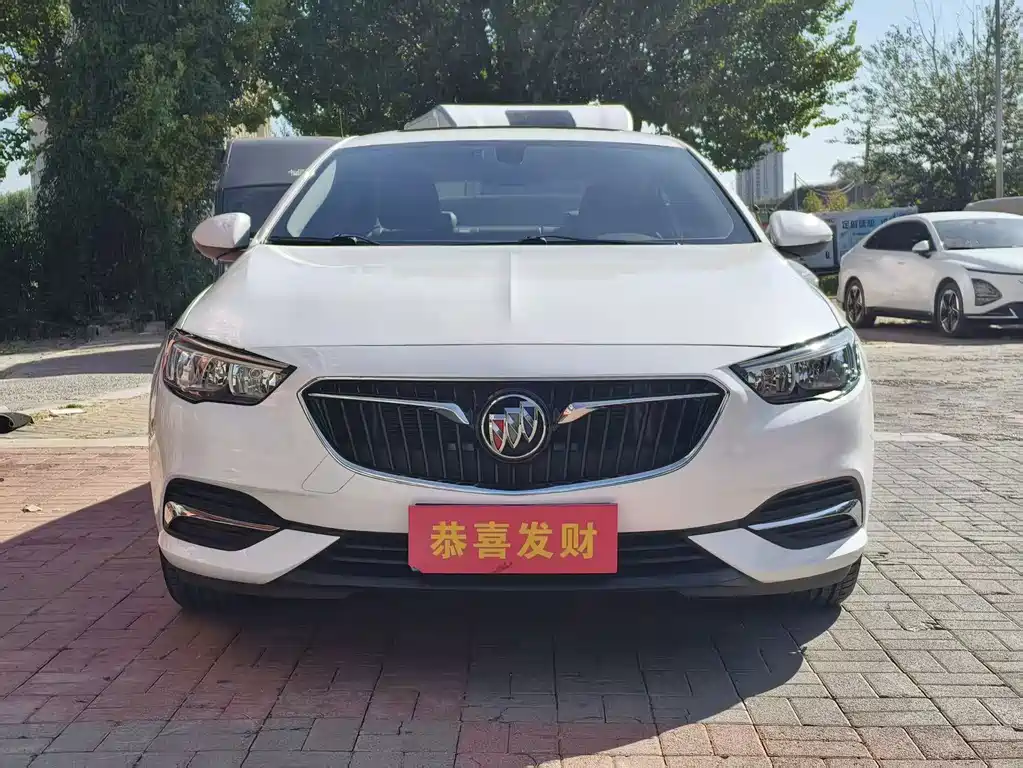 Buick Regal — фото 2