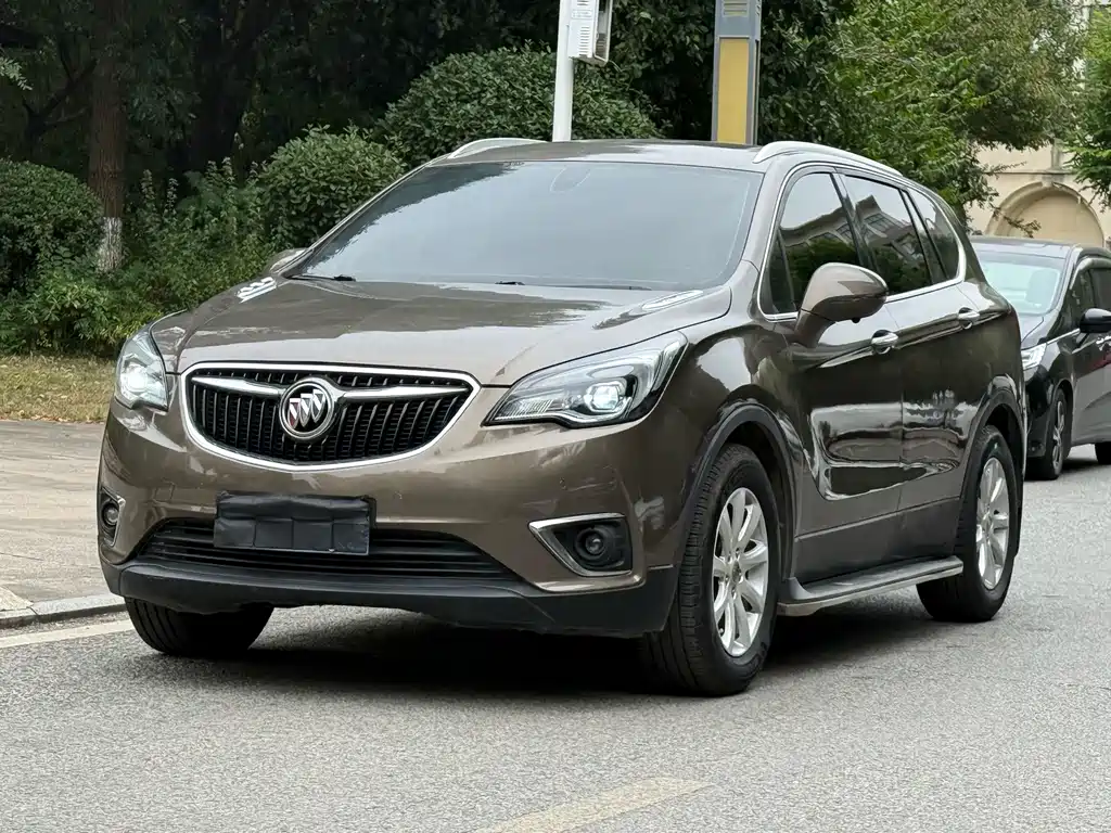 Buick Envision Plus — фото 3