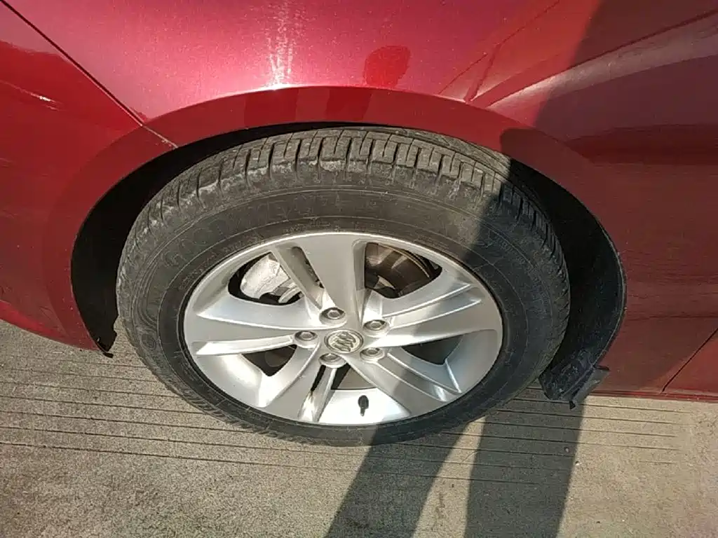 Buick Regal — фото 23