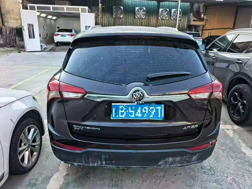 Buick Envision Plus — фото 8