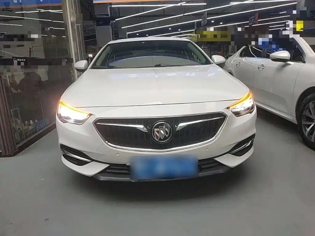Buick Regal — фото 3