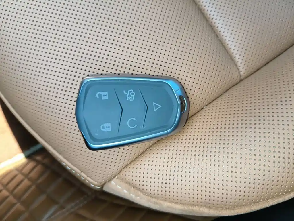 Cadillac CT4 — фото 9