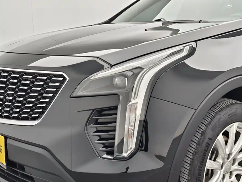 Cadillac XT4 — фото 14
