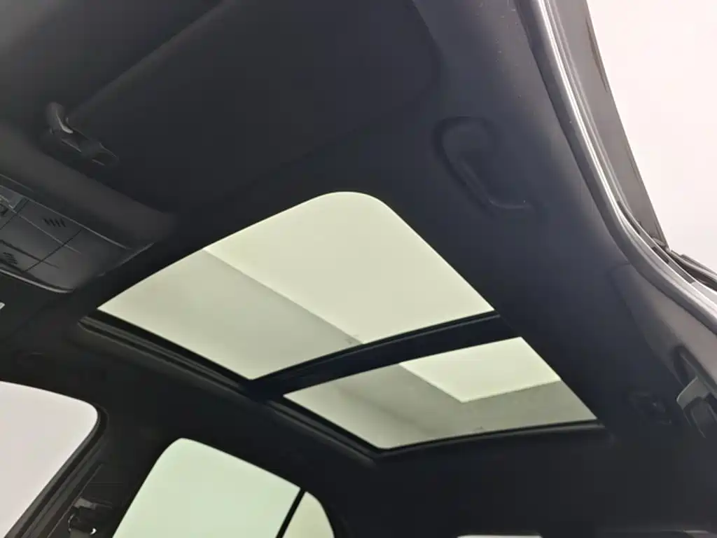 Cadillac XT4 — фото 9