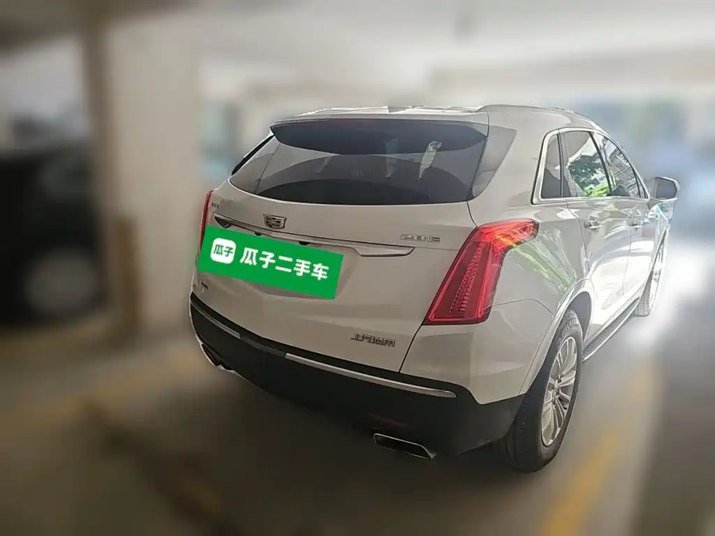 Cadillac XT5 — фото 6