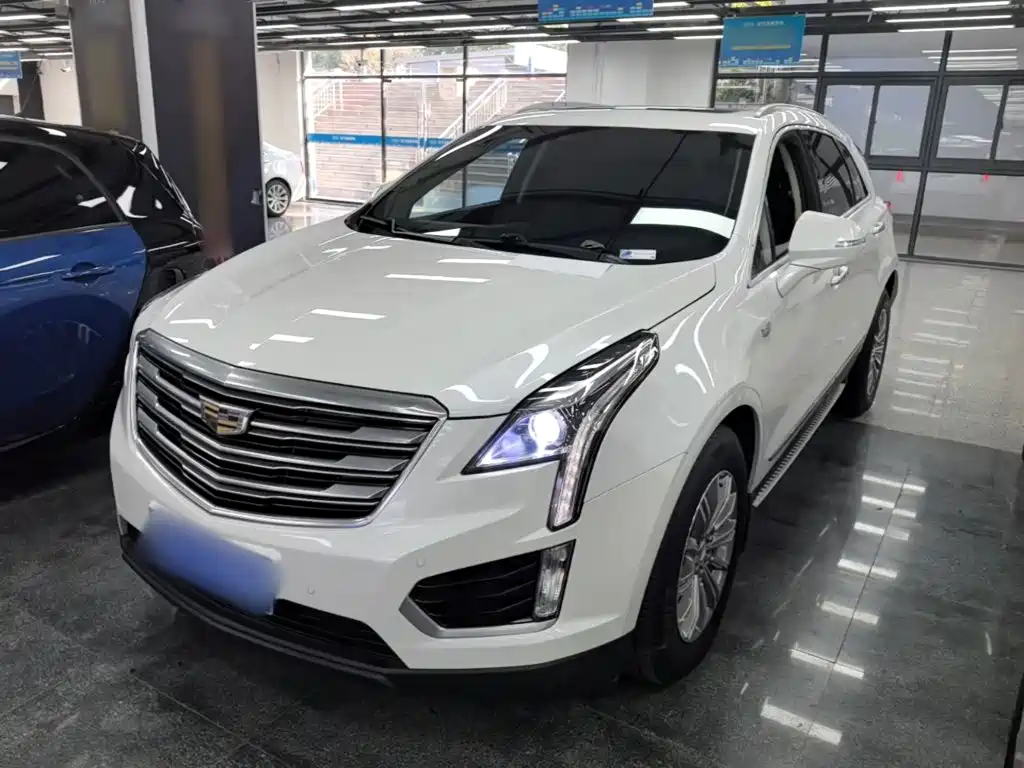 Cadillac XT5 — фото 2