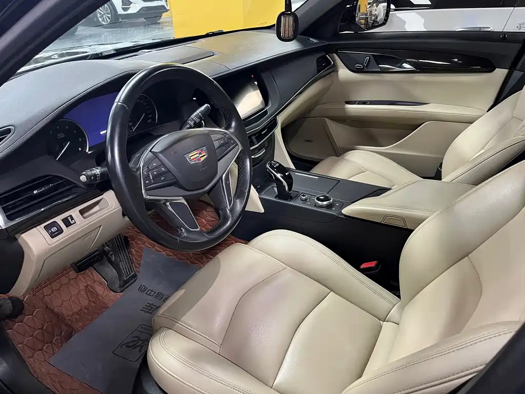 Cadillac CT6 — фото 5