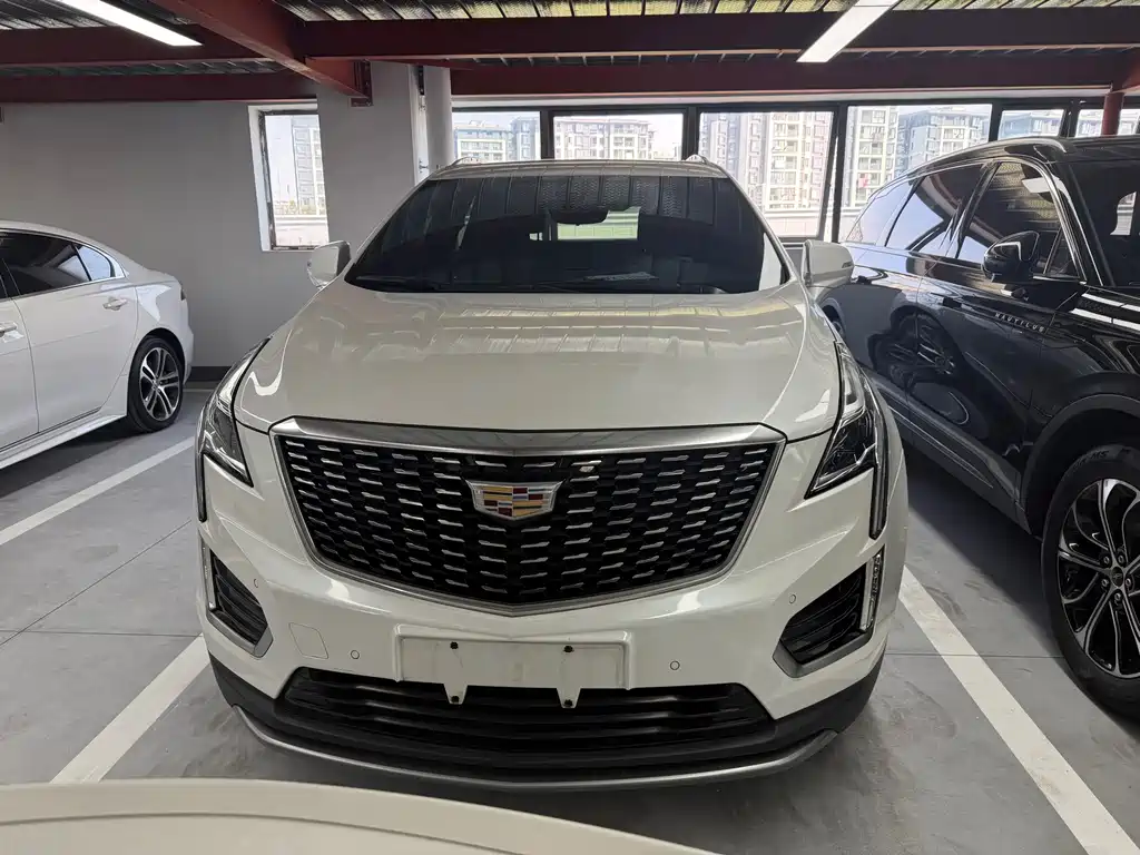Cadillac XT5 — фото 2