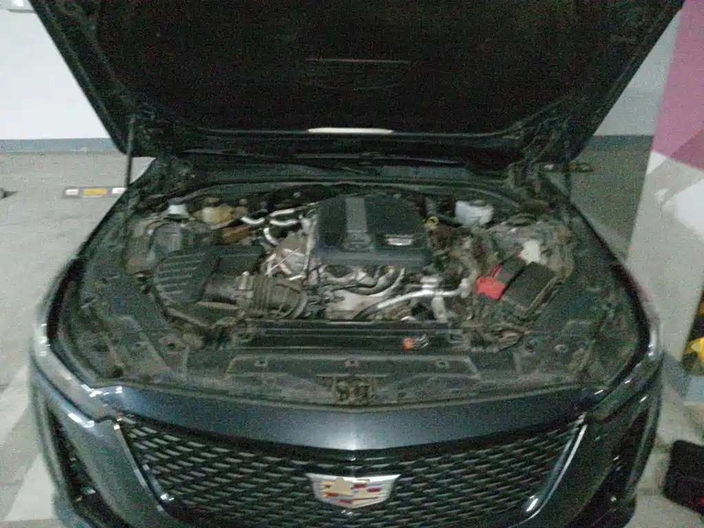 Cadillac CT5 — фото 11