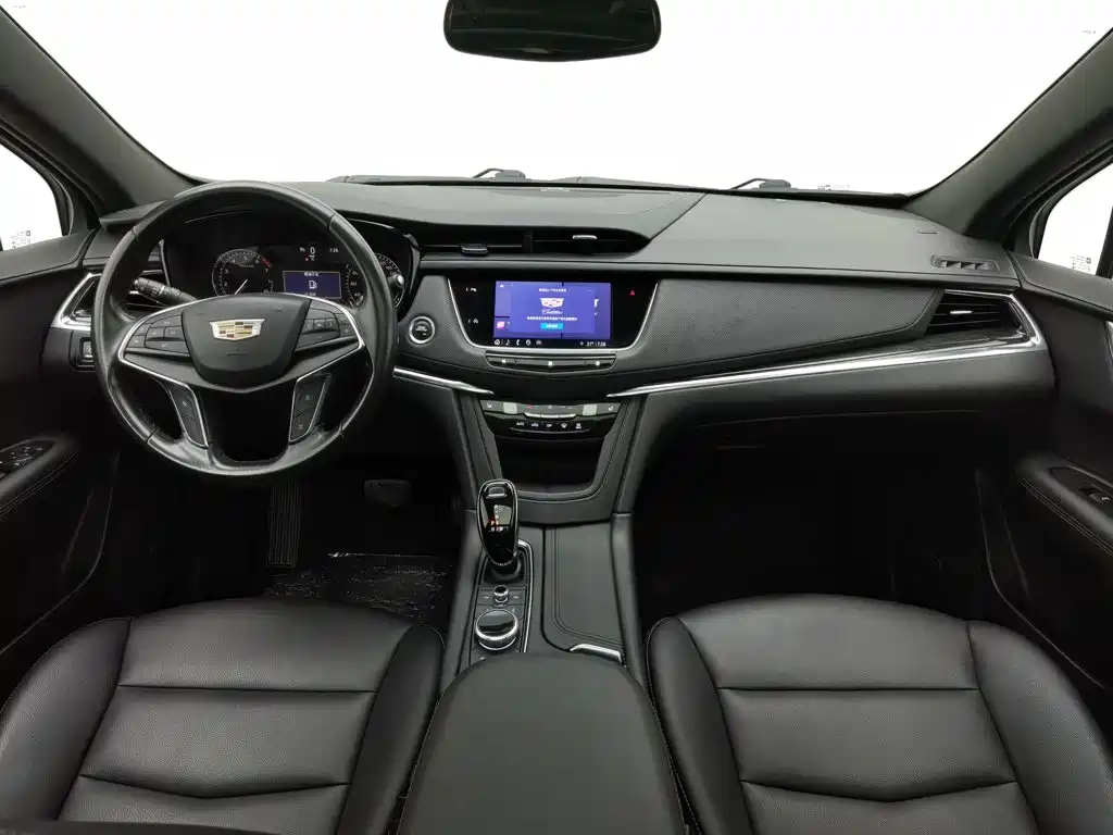 Cadillac XT5 — фото 5