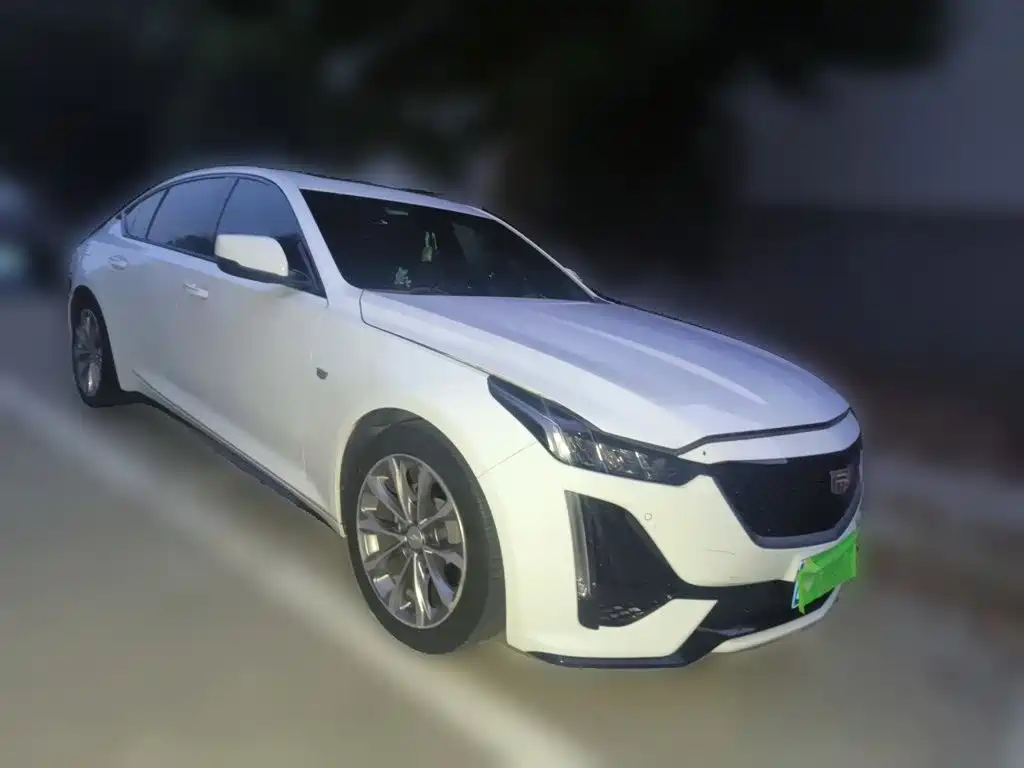 Cadillac CT5 — фото 24