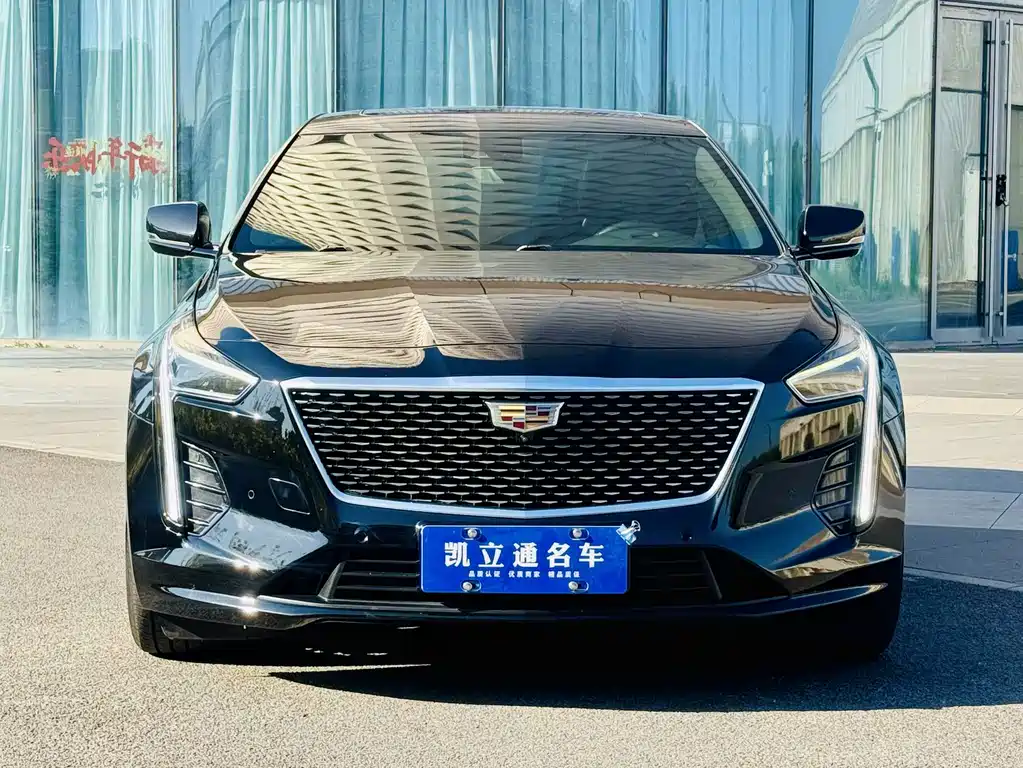 Cadillac CT6 — фото 2