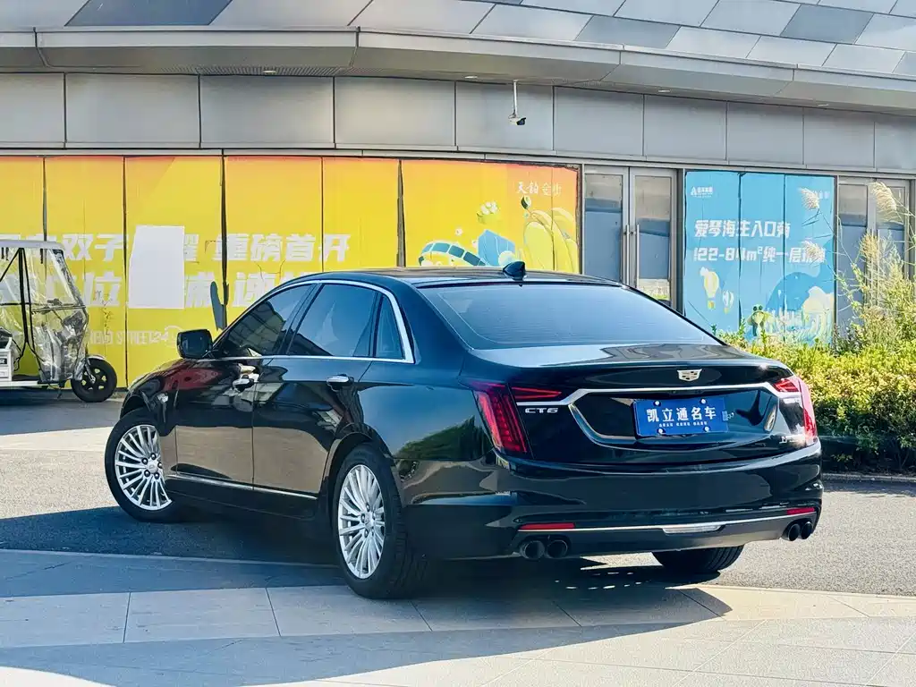 Cadillac CT6 — фото 5