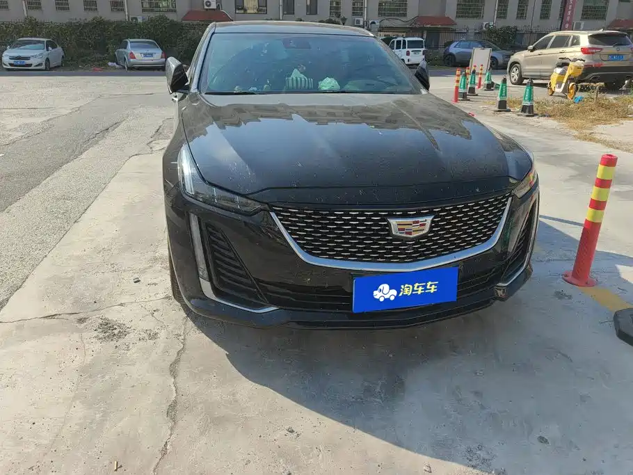 Cadillac CT5 — фото 2