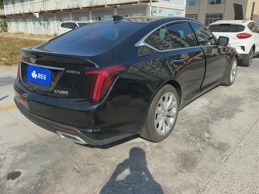 Cadillac CT5 — фото 3