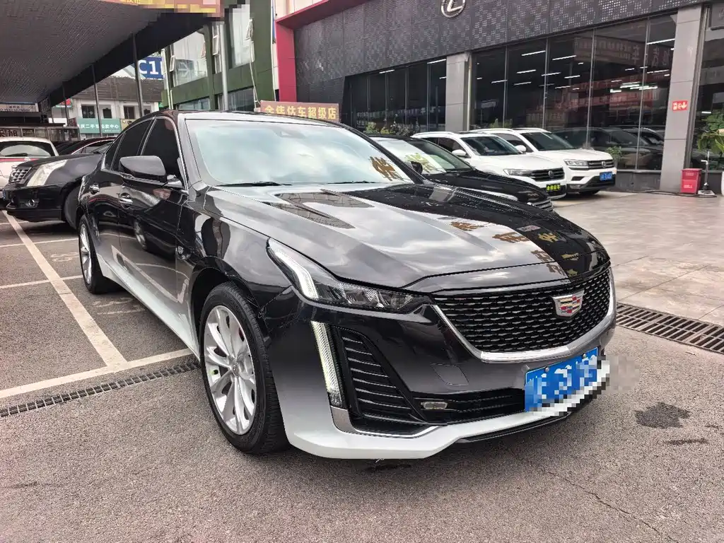Cadillac CT5 — фото 2