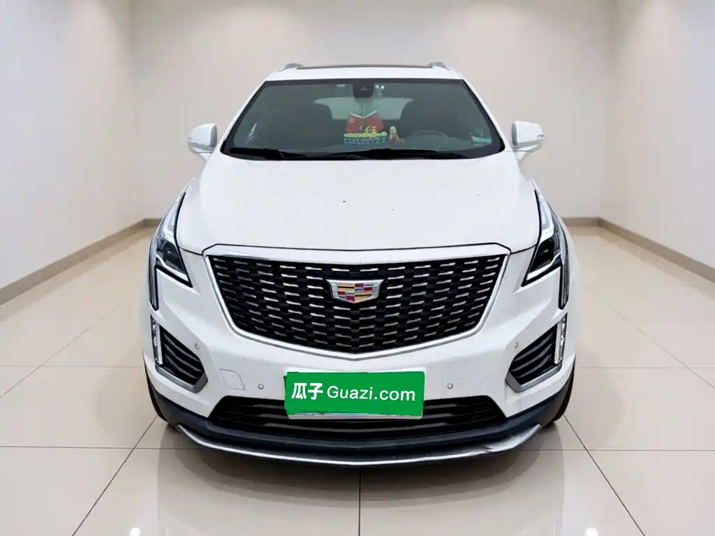 Cadillac XT5 — фото 23