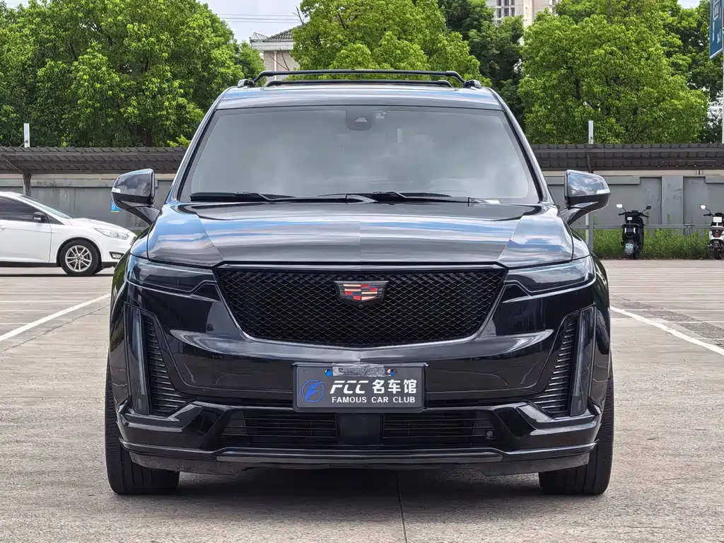 Cadillac XT6 — фото 2