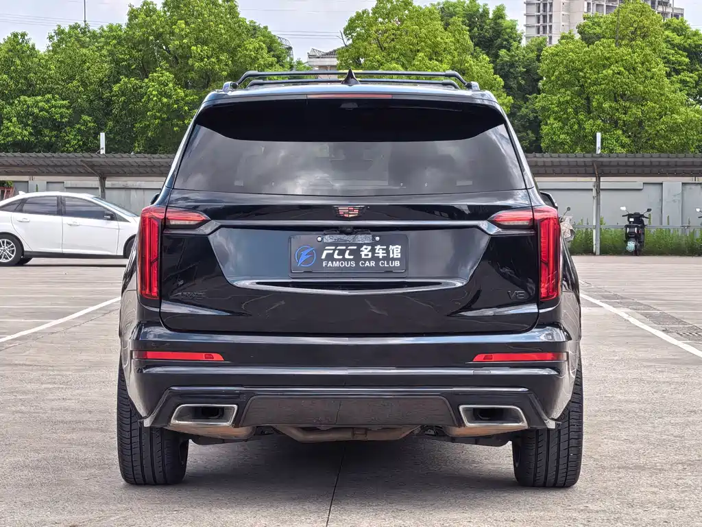 Cadillac XT6 — фото 4